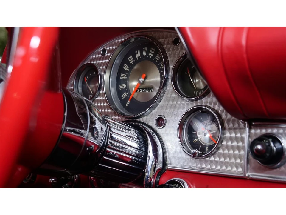 1957 Ford Thunderbird 1st Gen - Image 26 of 31