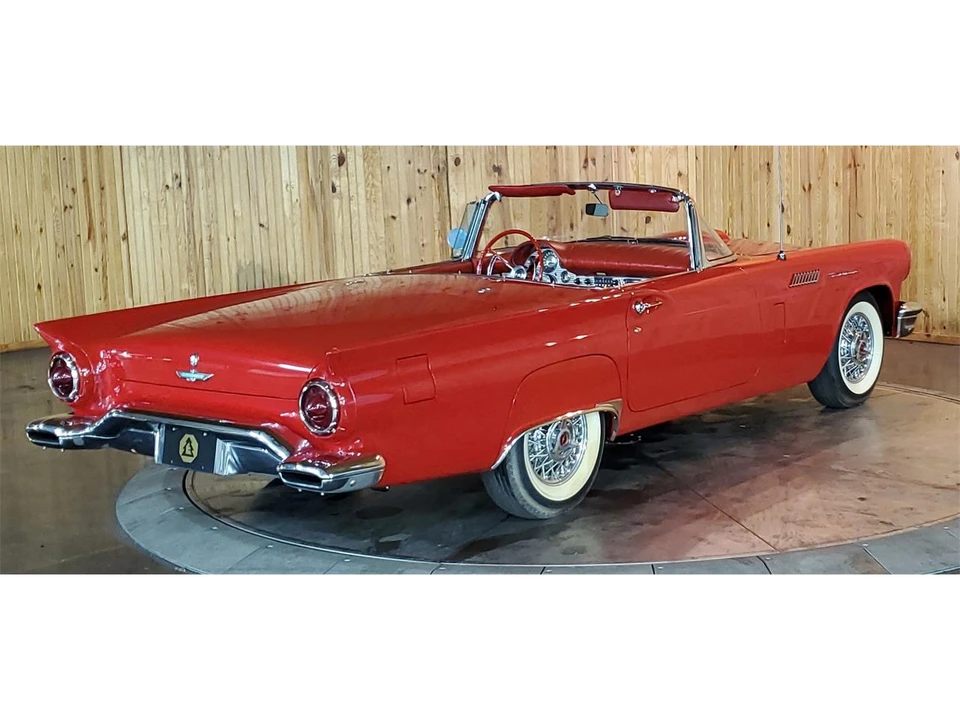 1957 Ford Thunderbird 1st Gen - Image 24 of 31