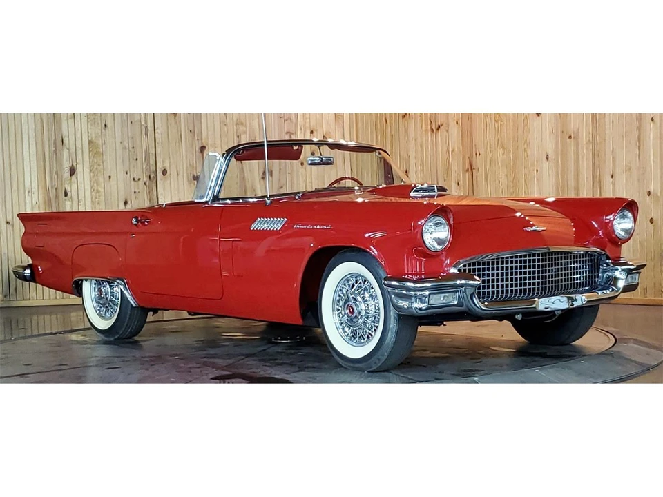 1957 Ford Thunderbird 1st Gen - Image 28 of 31