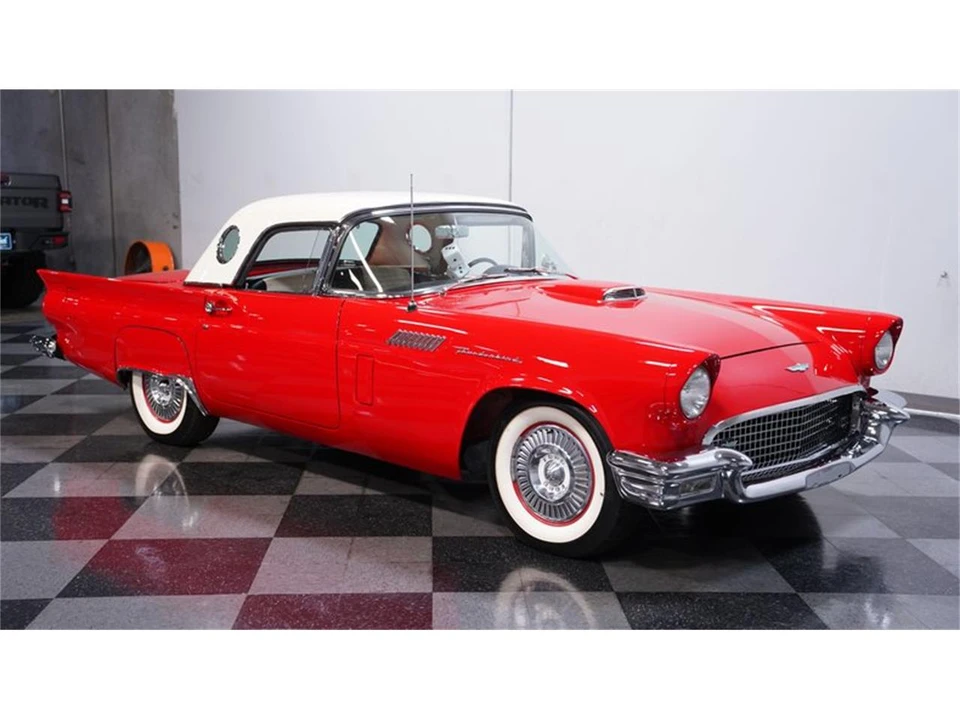 1957 Ford Thunderbird 1st Gen - Image 14 of 31