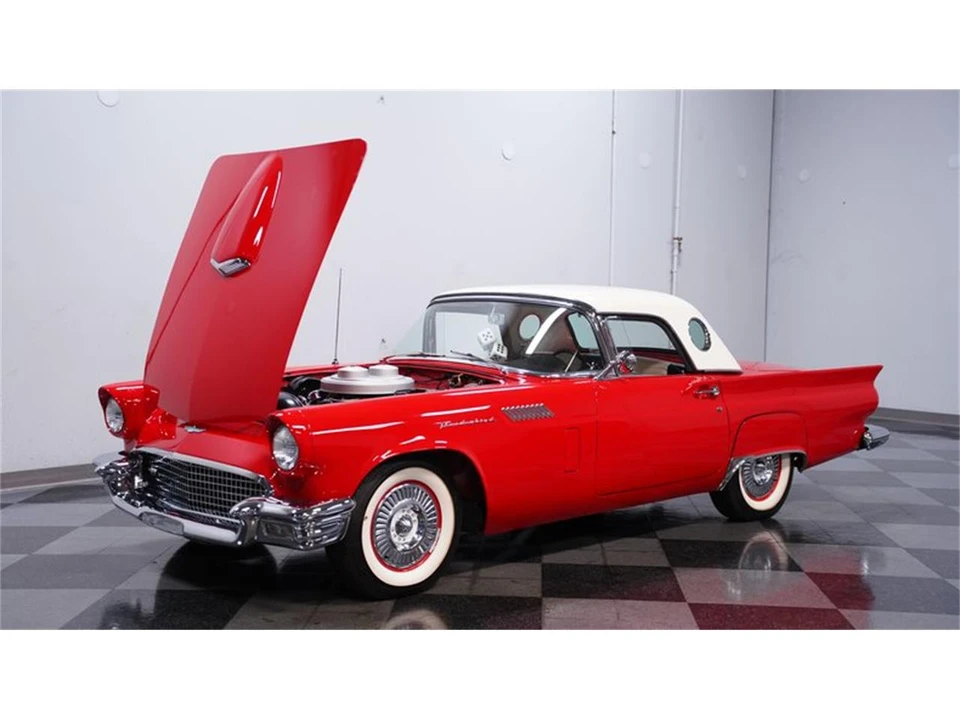 1957 Ford Thunderbird 1st Gen - Image 26 of 31