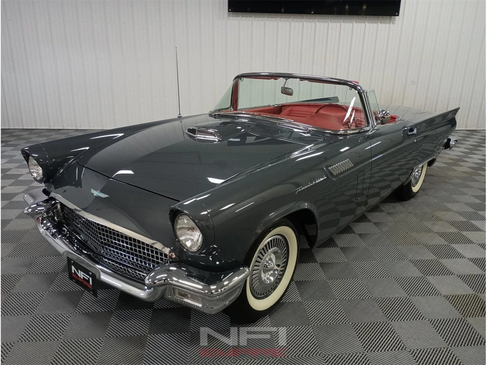 1957 Ford Thunderbird 1st Gen - Image 5 of 31