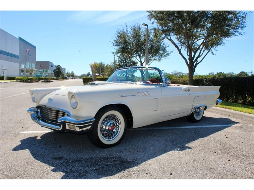 1957 Ford Thunderbird 1st Gen - Image 8 of 31