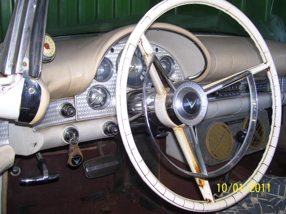 1957 Ford Thunderbird 1st Gen - Image 8 of 14