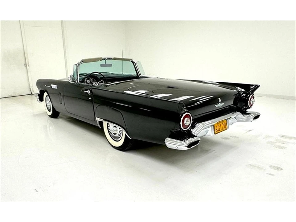 1957 Ford Thunderbird 1st Gen - Image 5 of 31