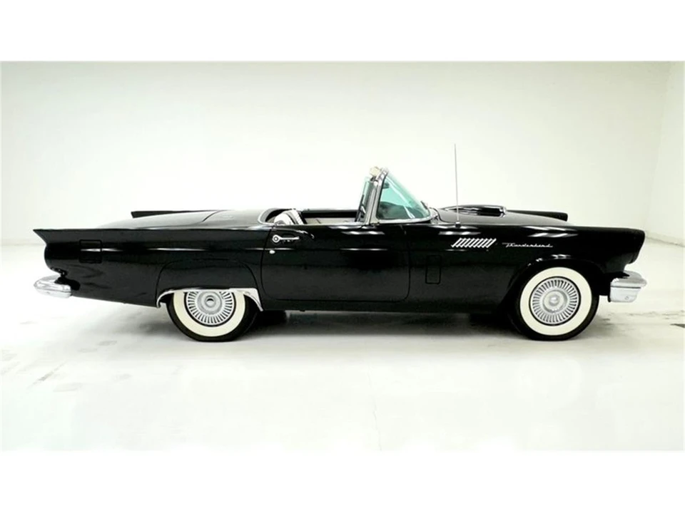1957 Ford Thunderbird 1st Gen - Image 9 of 31