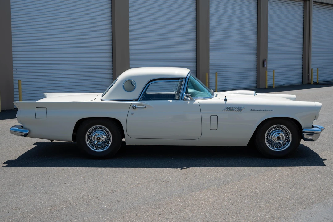 1957 Ford Thunderbird 1st Gen - Image 3 of 31