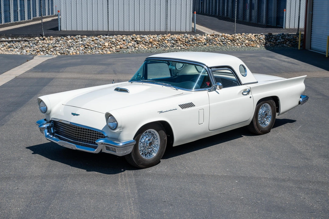 1957 Ford Thunderbird 1st Gen - Image 11 of 31