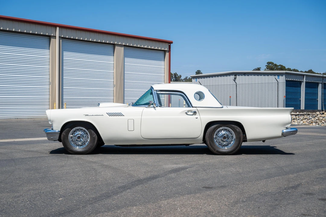 1957 Ford Thunderbird 1st Gen - Image 13 of 31
