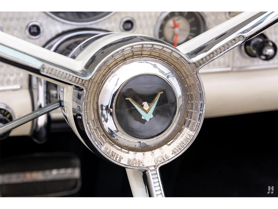1957 Ford Thunderbird 1st Gen - Image 11 of 31