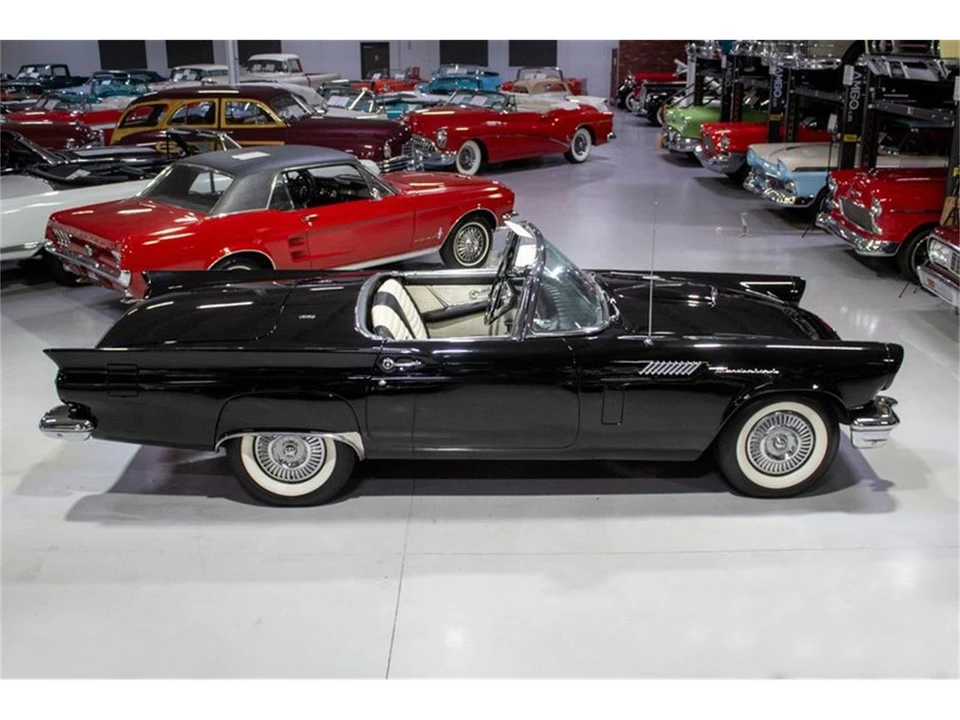 1957 Ford Thunderbird 1st Gen - Image 5 of 31