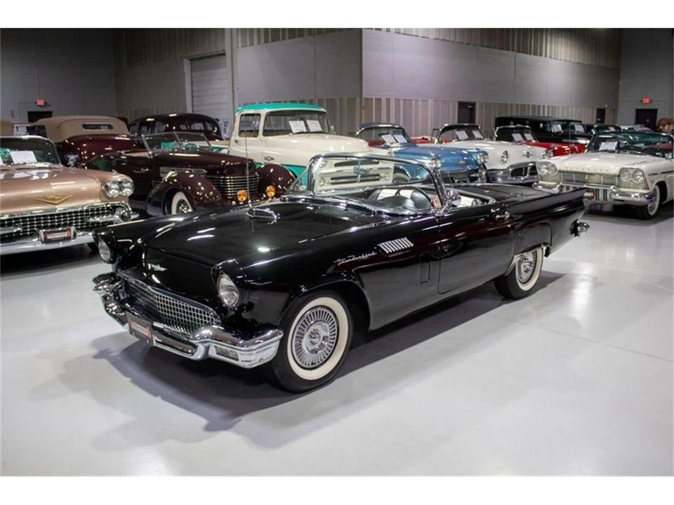 1957 Ford Thunderbird 1st Gen - Image 18 of 31