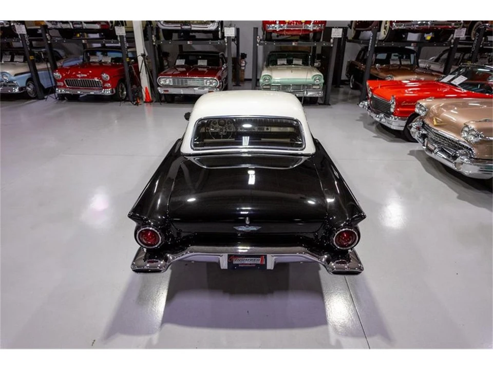 1957 Ford Thunderbird 1st Gen - Image 15 of 31