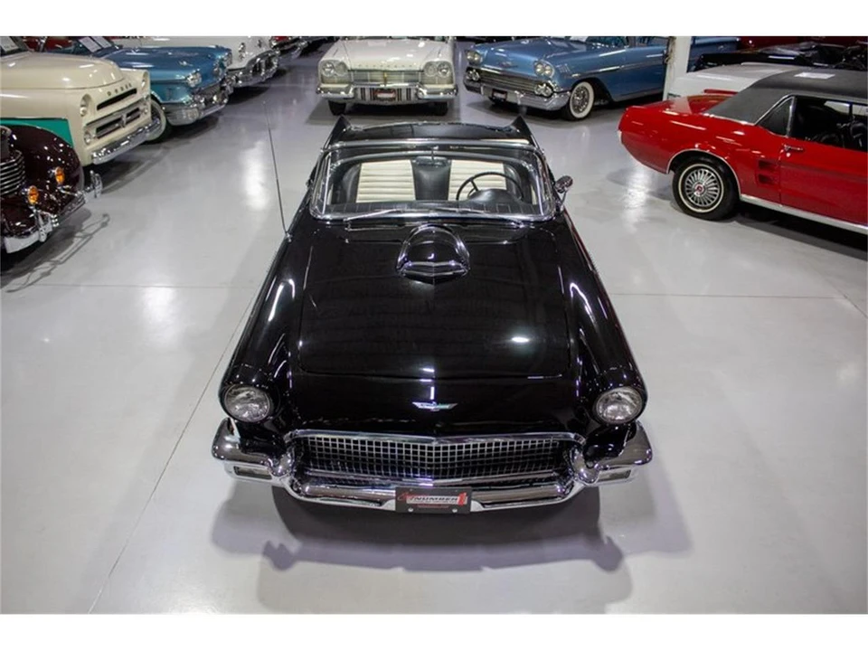1957 Ford Thunderbird 1st Gen - Image 3 of 31