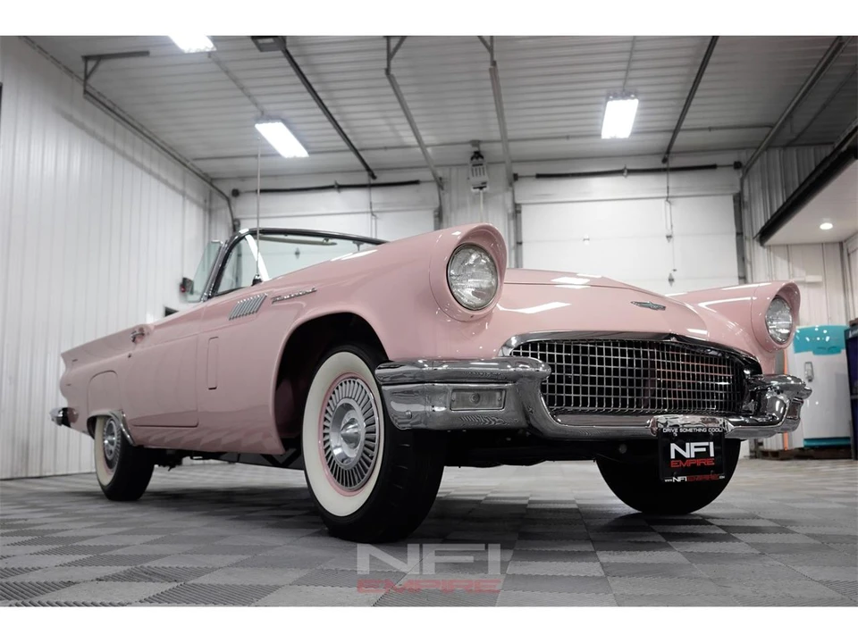 1957 Ford Thunderbird 1st Gen - Image 25 of 31
