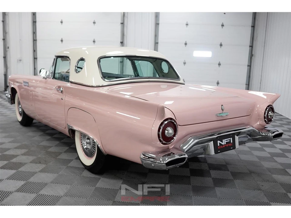 1957 Ford Thunderbird 1st Gen - Image 19 of 31