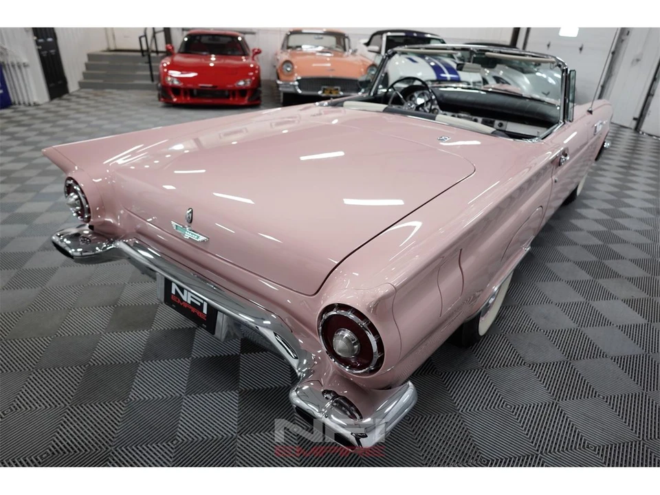 1957 Ford Thunderbird 1st Gen - Image 14 of 31
