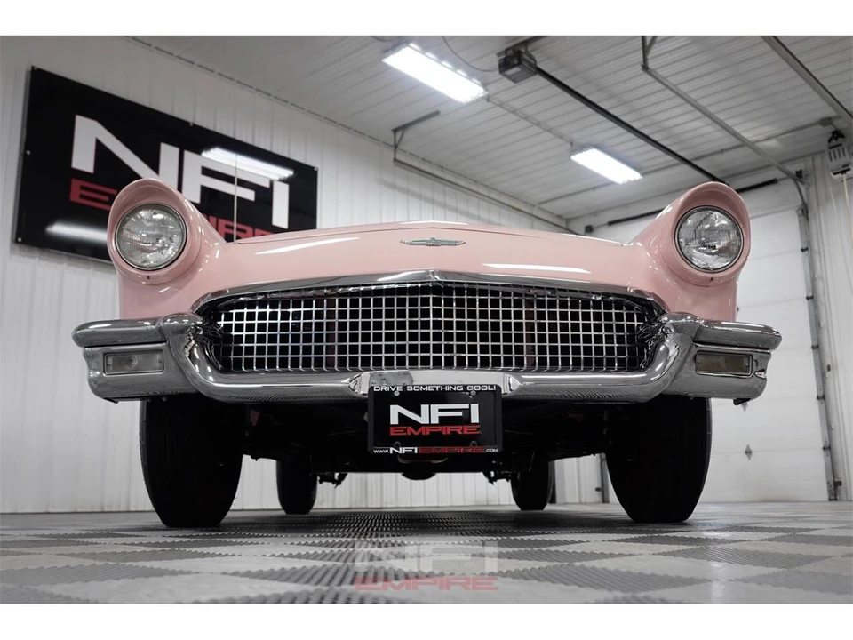 1957 Ford Thunderbird 1st Gen - Image 23 of 31