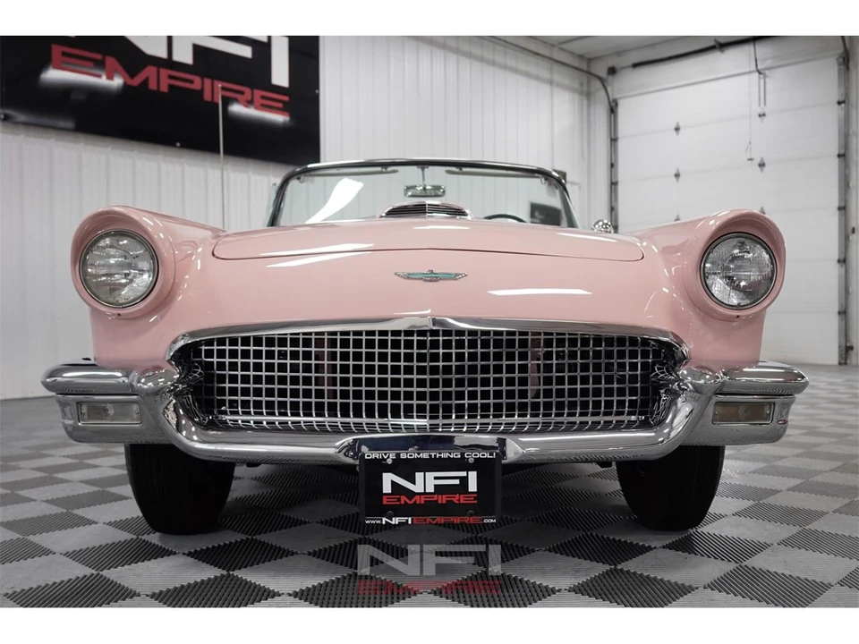 1957 Ford Thunderbird 1st Gen - Image 24 of 31
