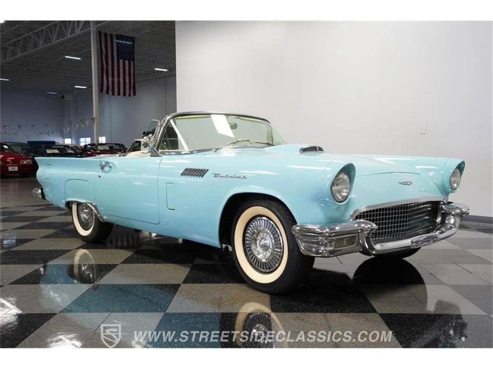 1957 Ford Thunderbird 1st Gen - Image 15 of 31