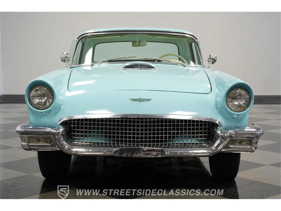 1957 Ford Thunderbird 1st Gen - Image 16 of 31