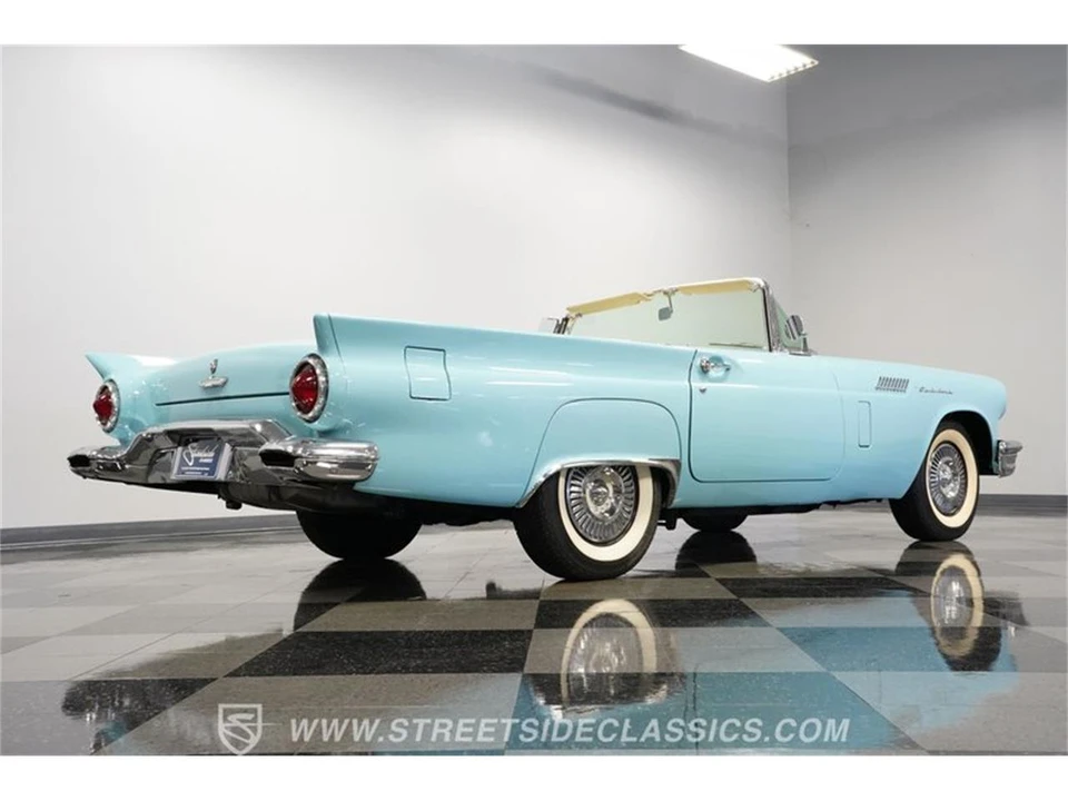 1957 Ford Thunderbird 1st Gen - Image 26 of 31