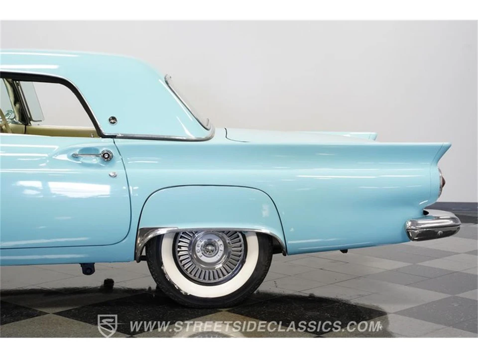 1957 Ford Thunderbird 1st Gen - Image 23 of 31