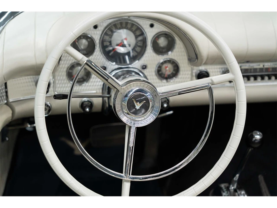 1957 Ford Thunderbird 1st Gen - Image 24 of 28