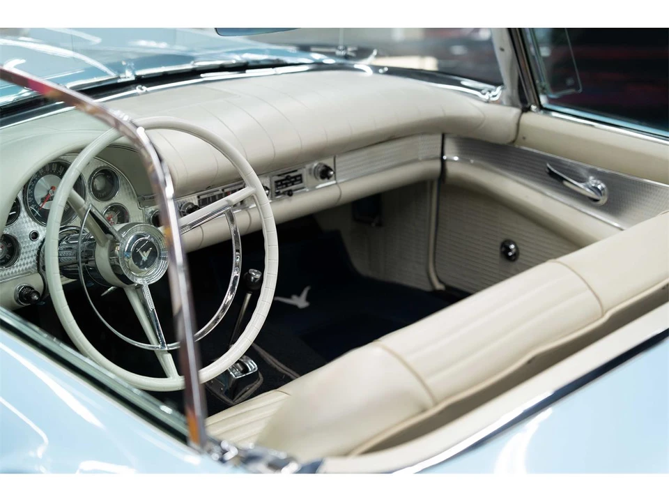 1957 Ford Thunderbird 1st Gen - Image 27 of 28