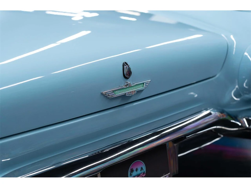 1957 Ford Thunderbird 1st Gen - Image 14 of 28