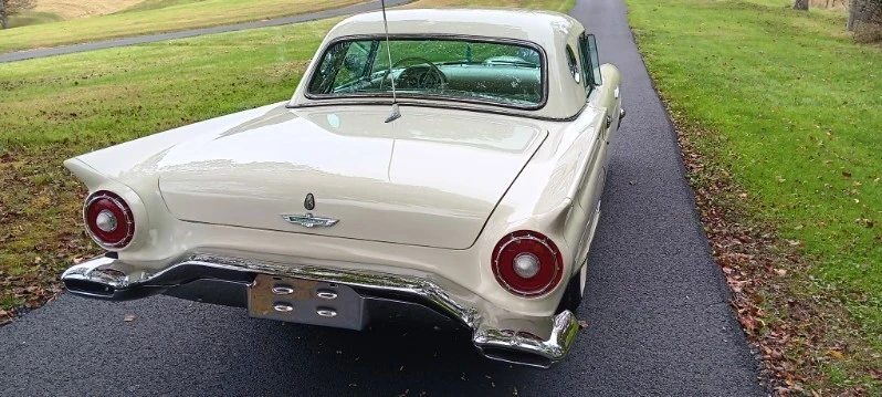 1957 Ford Thunderbird 1st Gen - Image 3 of 21