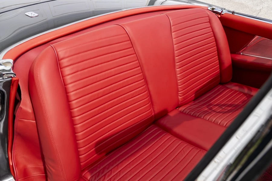 1957 Ford Thunderbird 1st Gen - Image 26 of 31