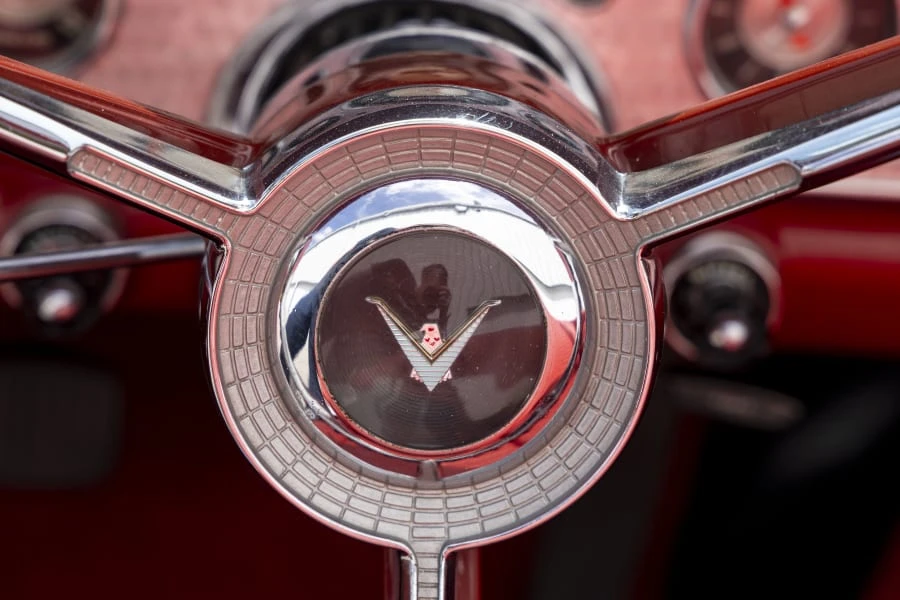 1957 Ford Thunderbird 1st Gen - Image 25 of 31