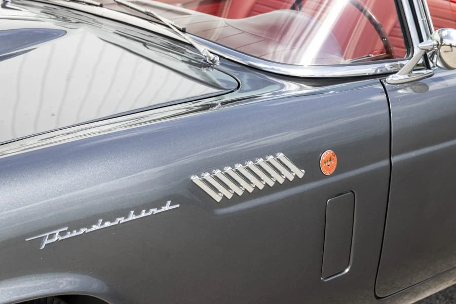1957 Ford Thunderbird 1st Gen - Image 10 of 31