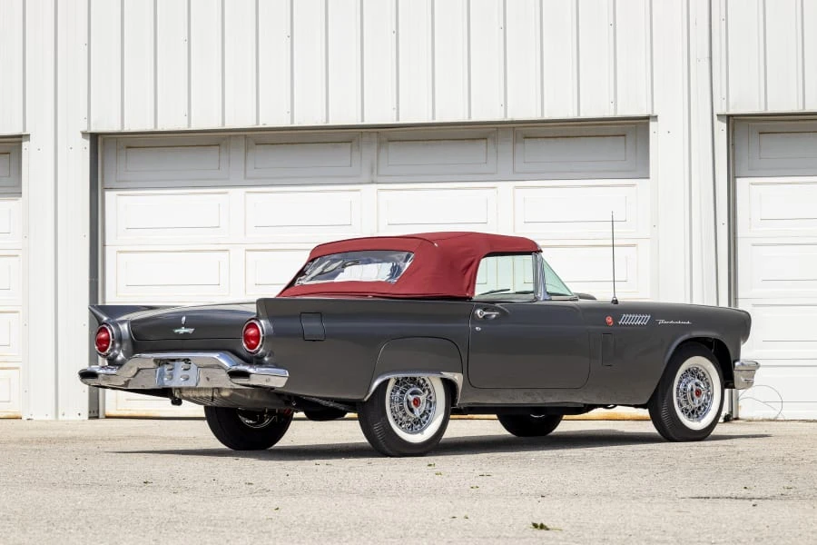 1957 Ford Thunderbird 1st Gen - Image 18 of 31