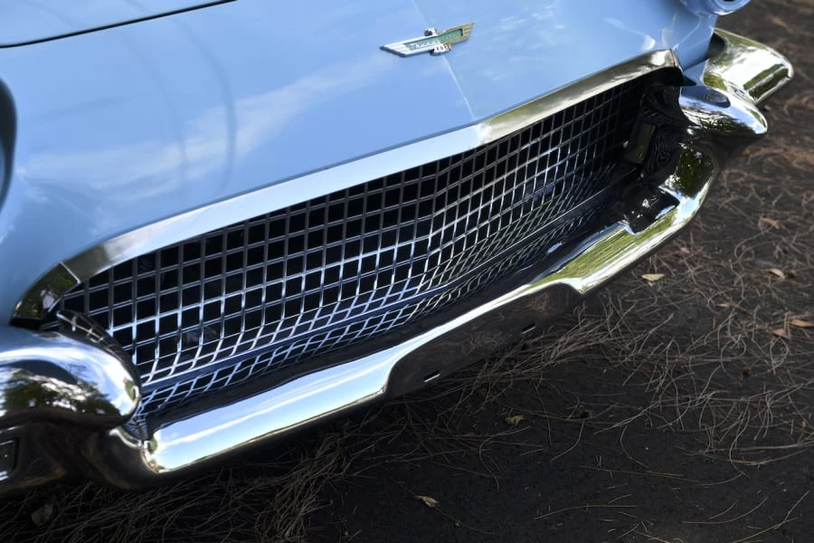 1957 Ford Thunderbird 1st Gen - Image 30 of 31