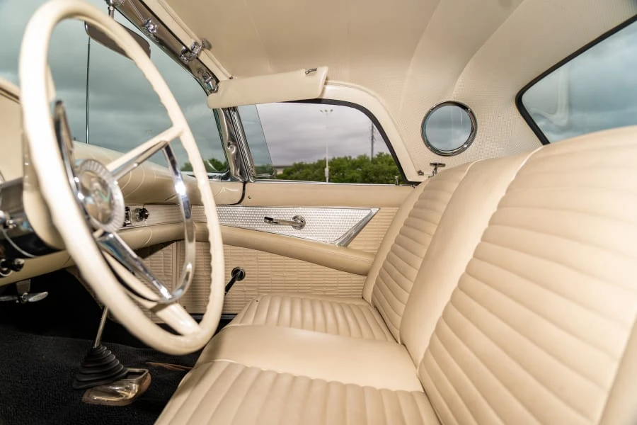 1957 Ford Thunderbird 1st Gen - Image 19 of 29
