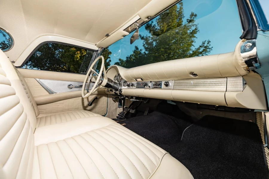 1957 Ford Thunderbird 1st Gen - Image 20 of 31
