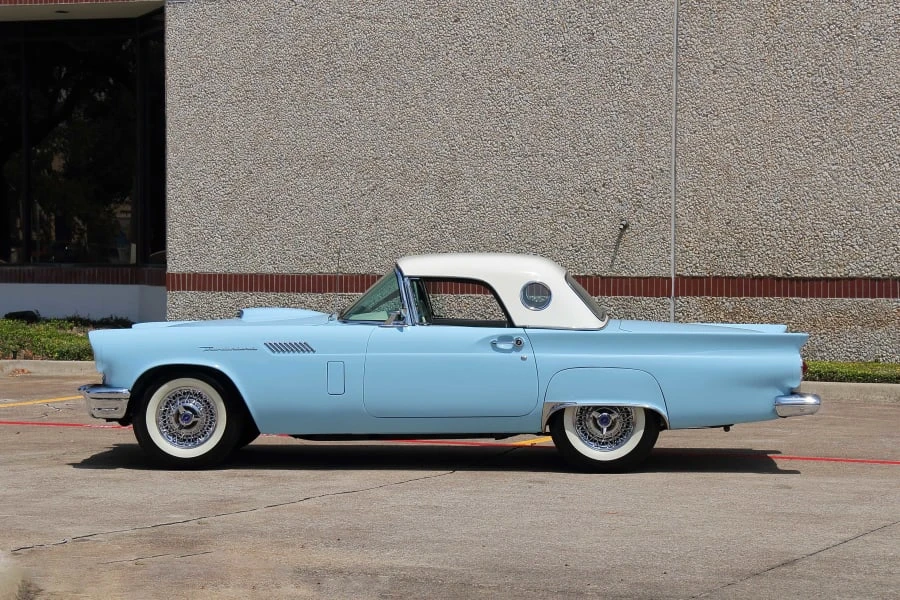 1957 Ford Thunderbird 1st Gen - Image 9 of 31