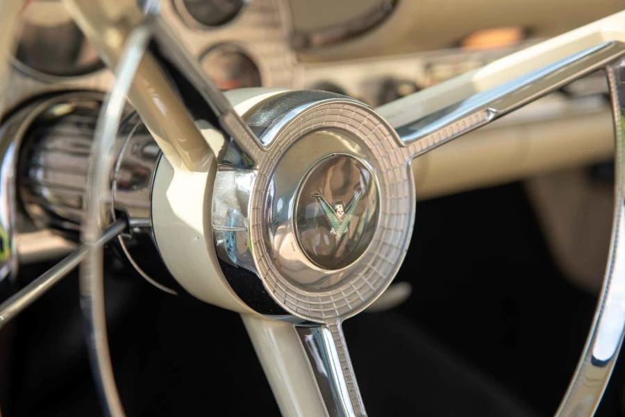 1957 Ford Thunderbird 1st Gen - Image 28 of 31