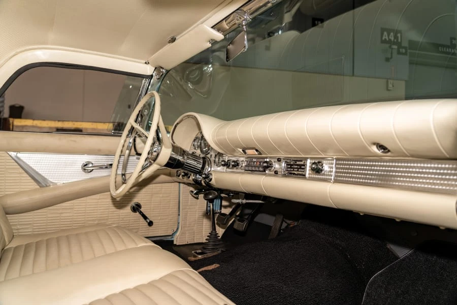 1957 Ford Thunderbird 1st Gen - Image 17 of 29