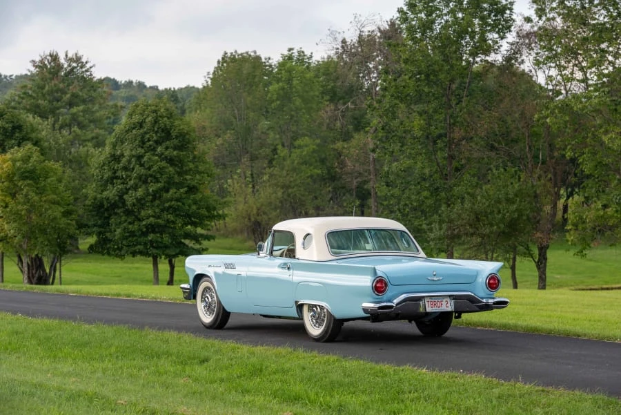 1957 Ford Thunderbird 1st Gen - Image 21 of 31