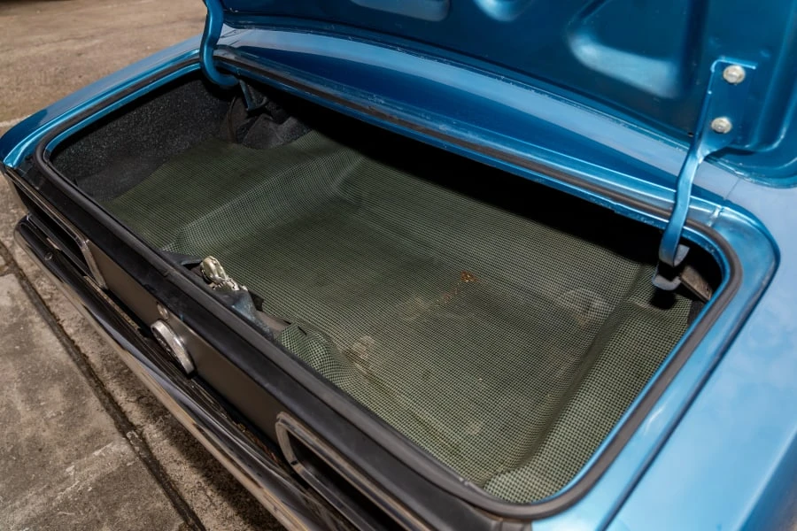 1957 Ford Thunderbird 1st Gen - Image 28 of 29