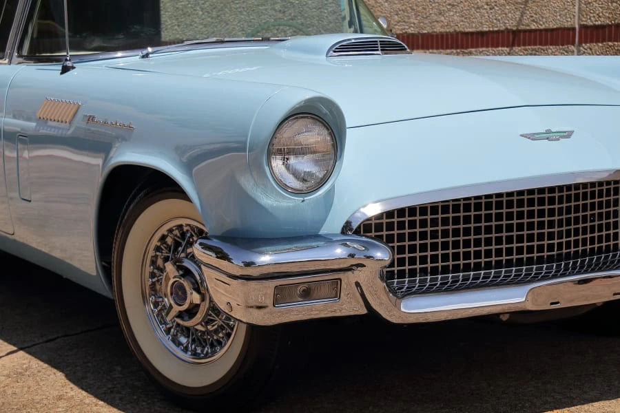 1957 Ford Thunderbird 1st Gen - Image 18 of 31