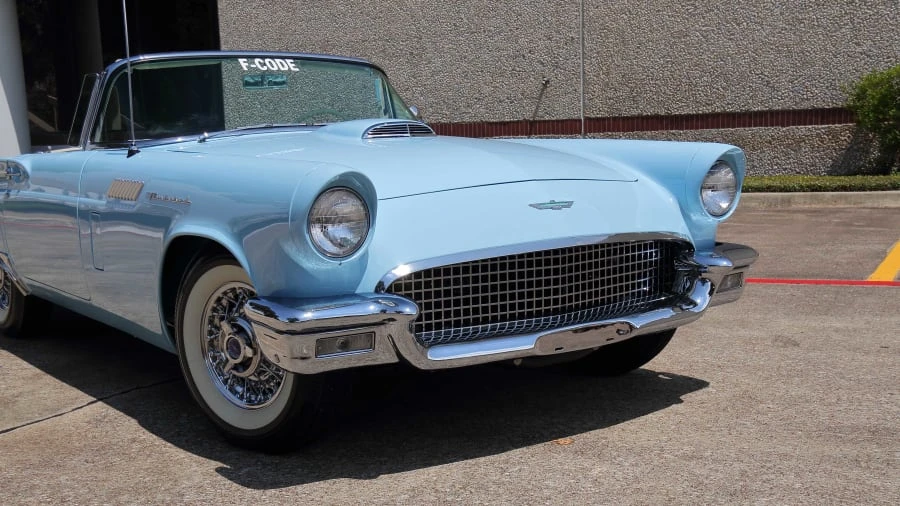 1957 Ford Thunderbird 1st Gen - Image 15 of 31