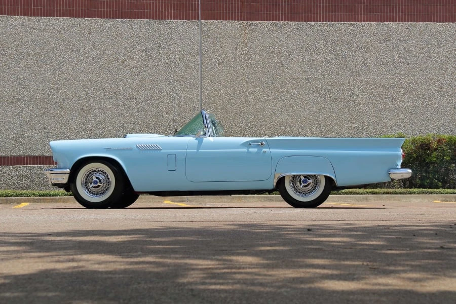 1957 Ford Thunderbird 1st Gen - Image 2 of 31