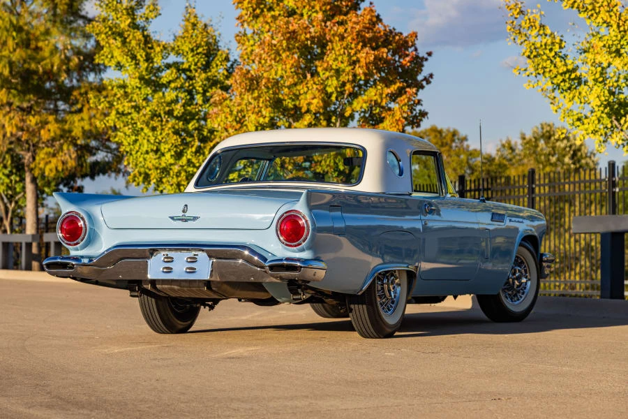 1957 Ford Thunderbird 1st Gen - Image 3 of 31
