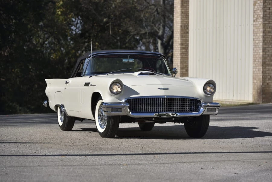 1957 Ford Thunderbird 1st Gen - Image 19 of 31