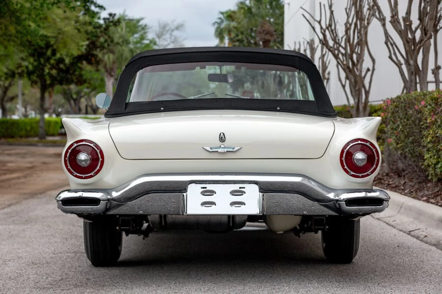 1957 Ford Thunderbird 1st Gen - Image 9 of 31