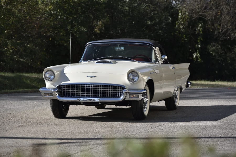 1957 Ford Thunderbird 1st Gen - Image 13 of 31